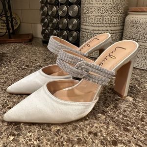 Lulus, Celines White Satin Rhinestone Pointed-Toe Mule Pumps, size 8